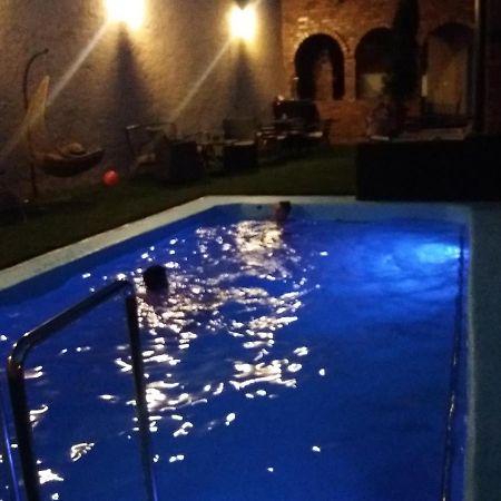 Guesthouse Prenociste Faraon ปิเลฟเลีย ภายนอก รูปภาพ