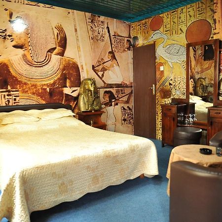 Guesthouse Prenociste Faraon ปิเลฟเลีย ภายนอก รูปภาพ