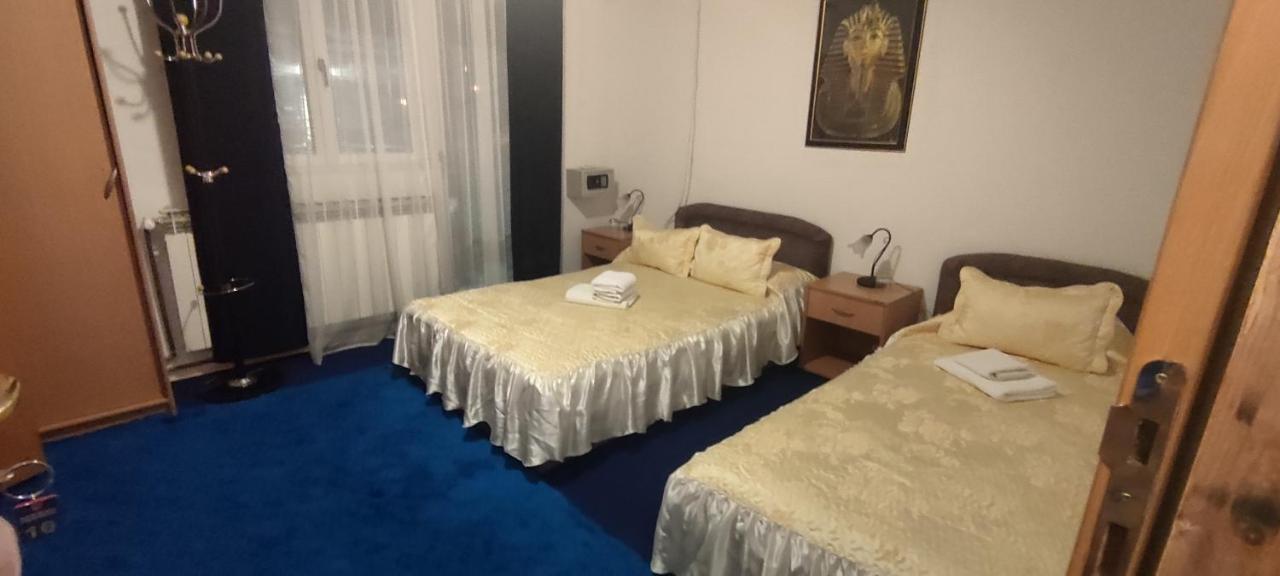 Guesthouse Prenociste Faraon ปิเลฟเลีย ภายนอก รูปภาพ